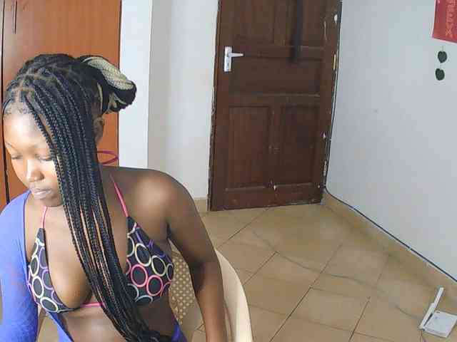 AmaniG webcam