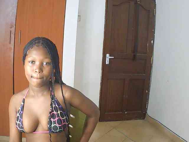 AmaniG webcam