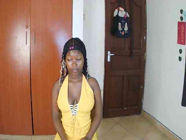 AmaniG webcam