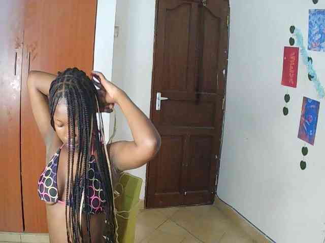 AmaniG webcam