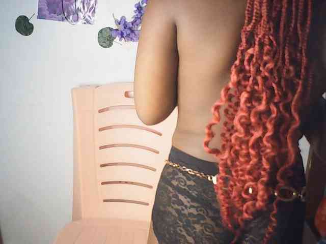 AmaniG webcam