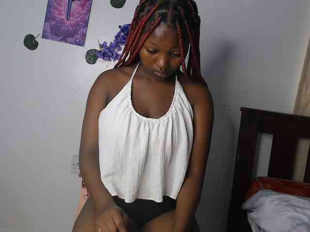 AmaniG webcam