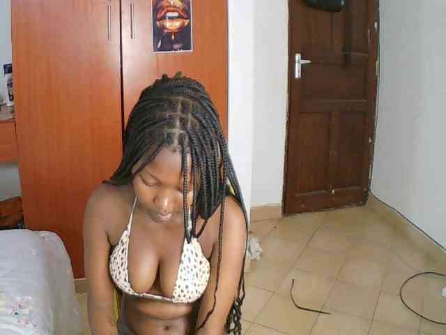 AmaniG webcam