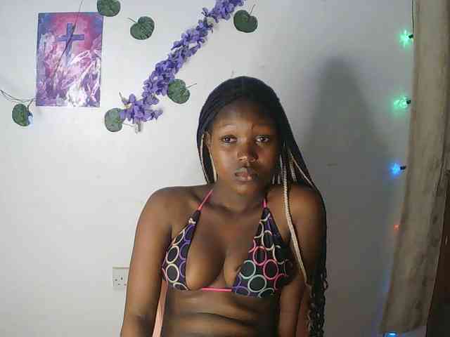 AmaniG webcam