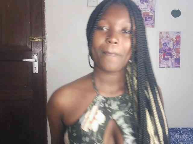 AmaniG webcam