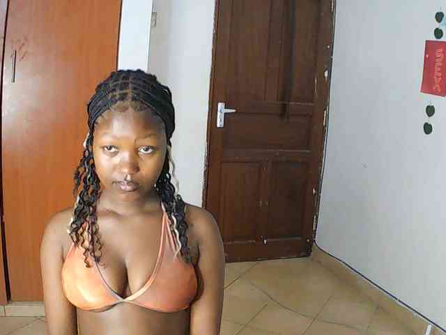 AmaniG webcam