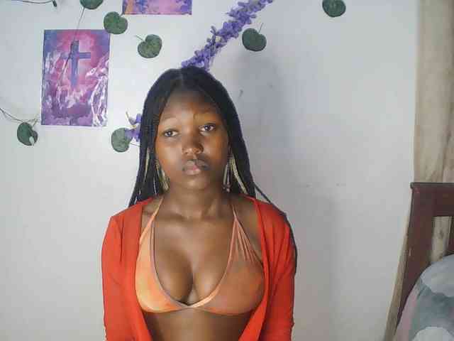 AmaniG webcam