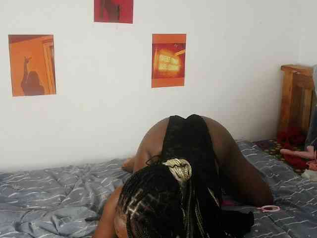 AmaniG webcam
