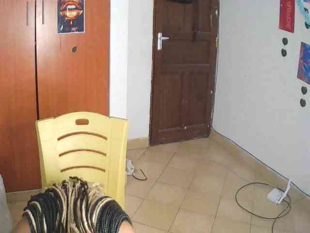 AmaniG webcam