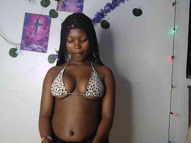 AmaniG webcam