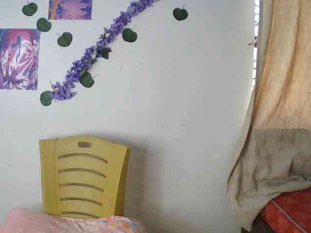 AmaniG webcam