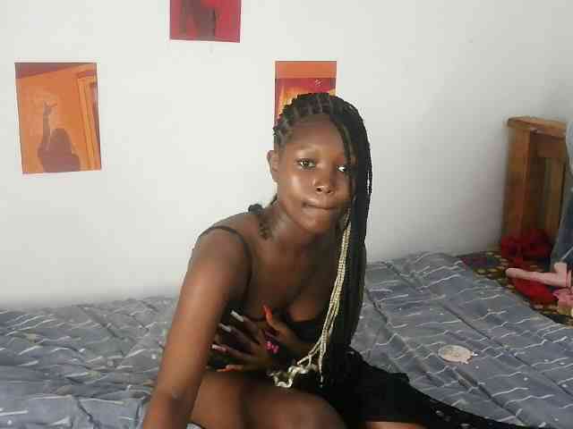 AmaniG webcam