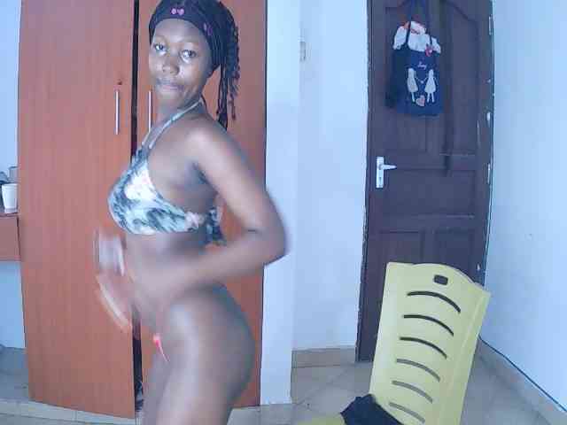 AmaniG webcam