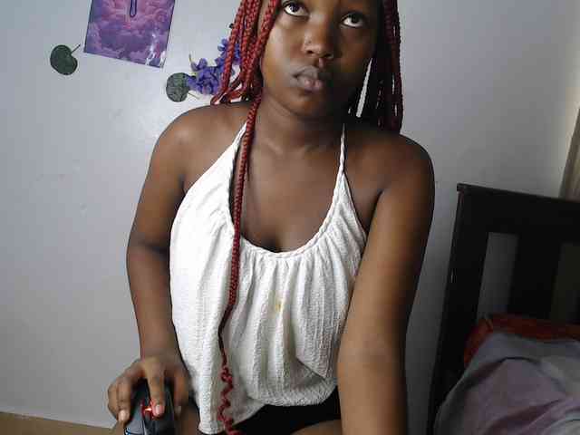 AmaniG webcam