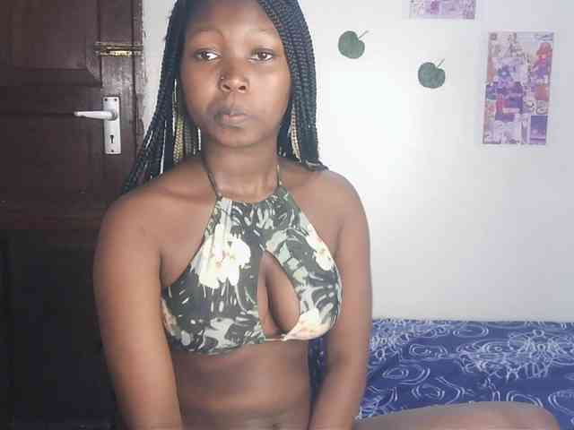 AmaniG webcam