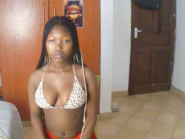 AmaniG webcam