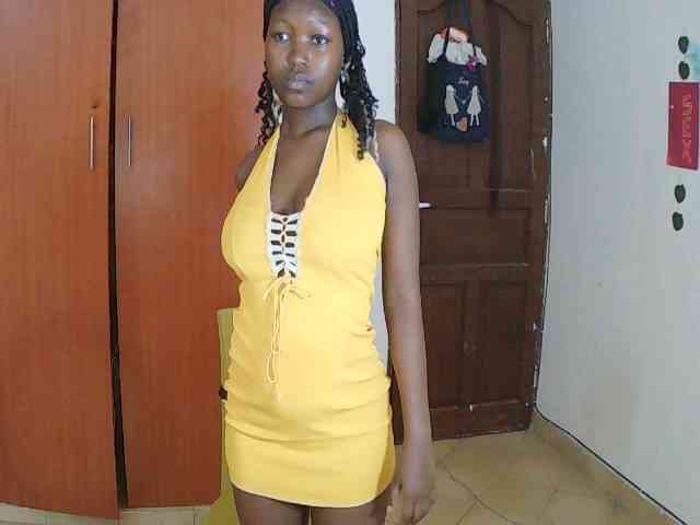 AmaniG webcam