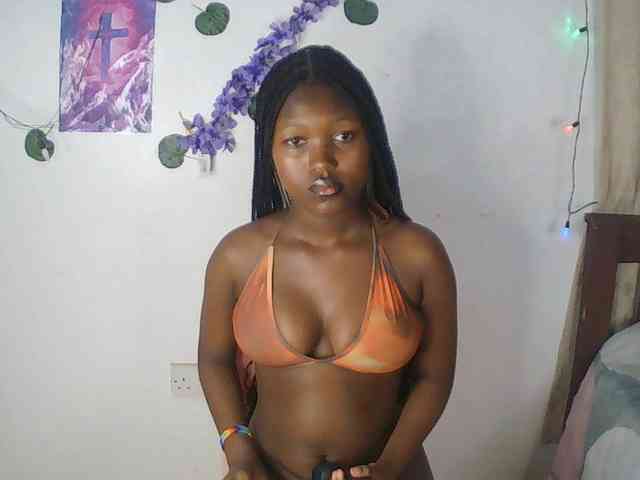 AmaniG webcam
