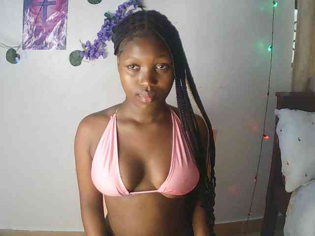 AmaniG webcam