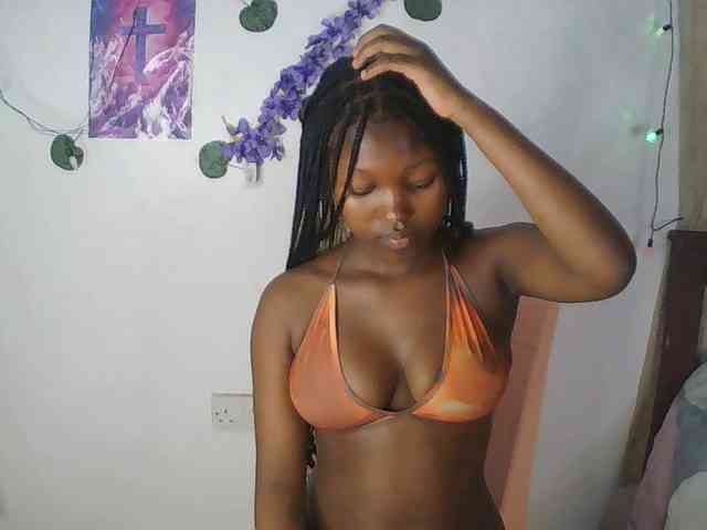 AmaniG webcam