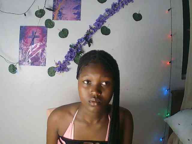 AmaniG webcam