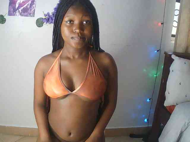 AmaniG webcam