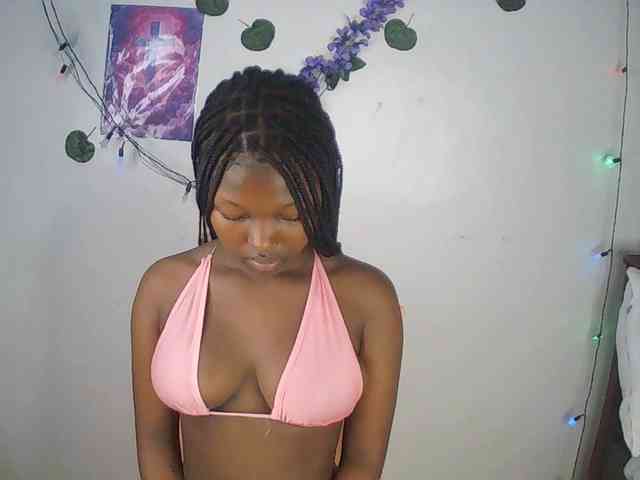 AmaniG webcam
