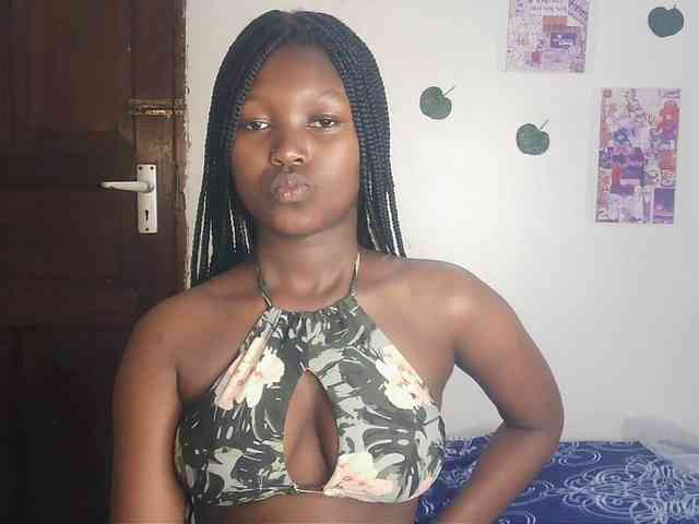 AmaniG webcam