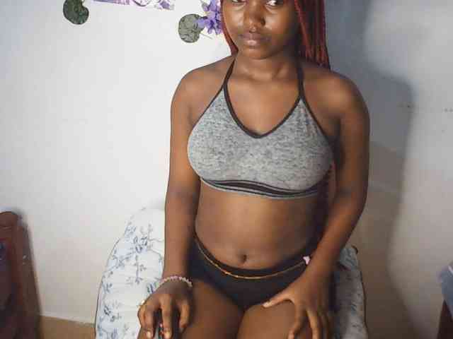 AmaniG webcam