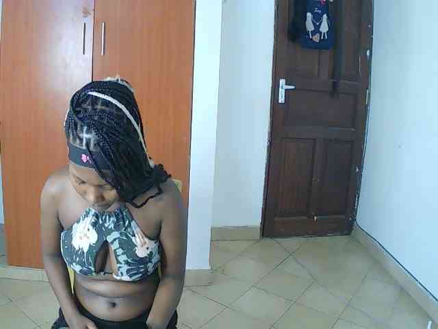 AmaniG webcam