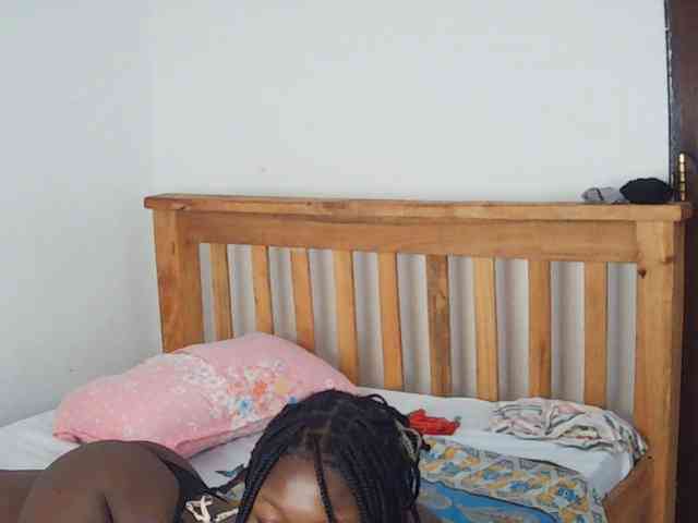 AmaniG webcam