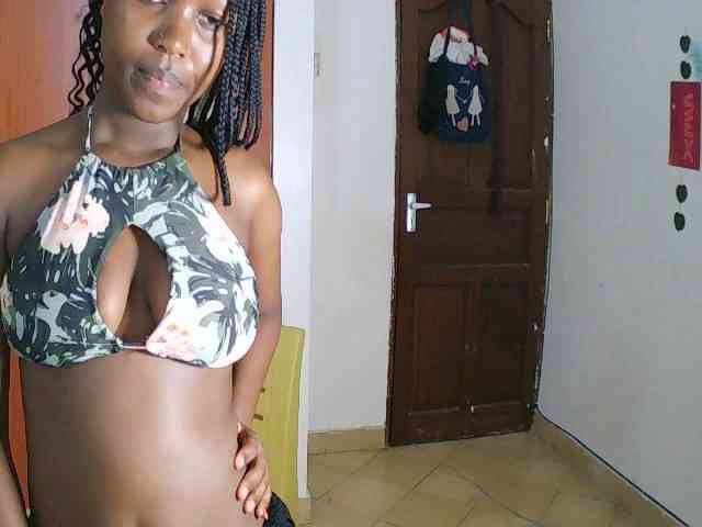 AmaniG webcam