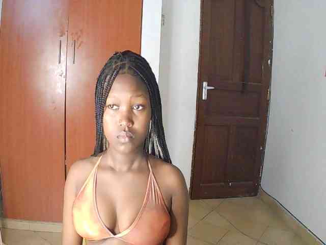AmaniG AmaniG