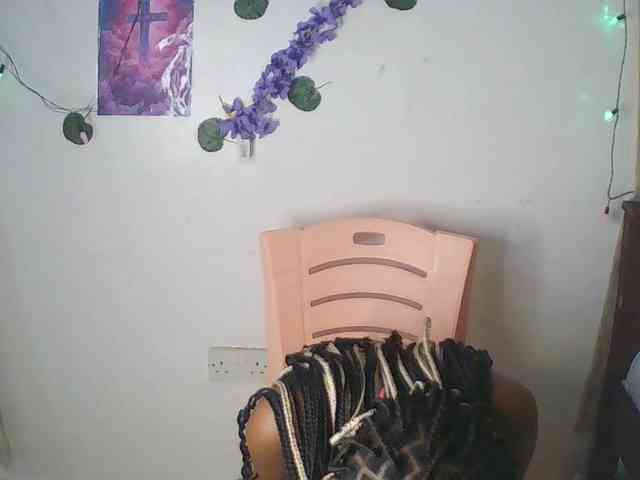 AmaniG webcam