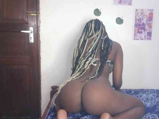 AmaniG webcam