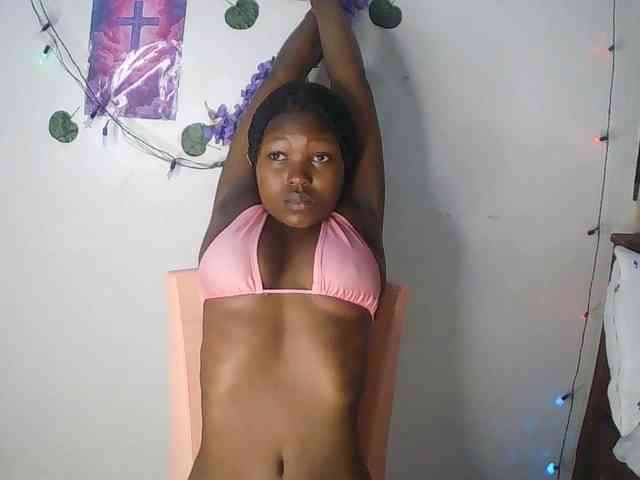 AmaniG webcam