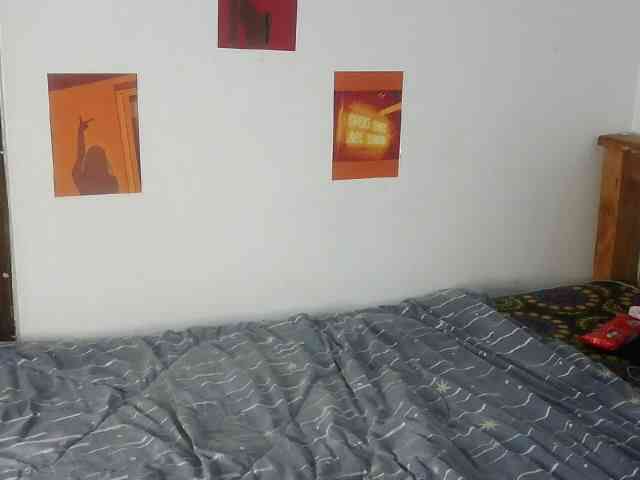 AmaniG webcam