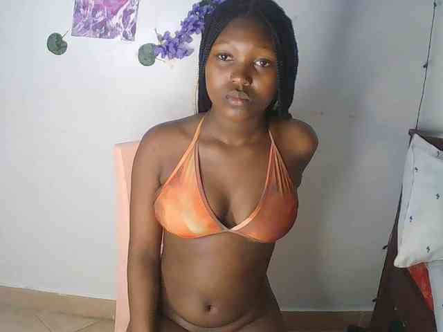 AmaniG webcam