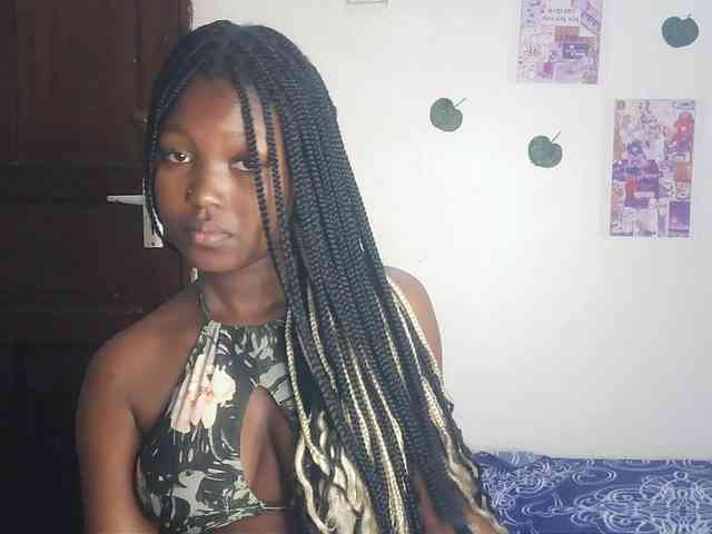AmaniG webcam