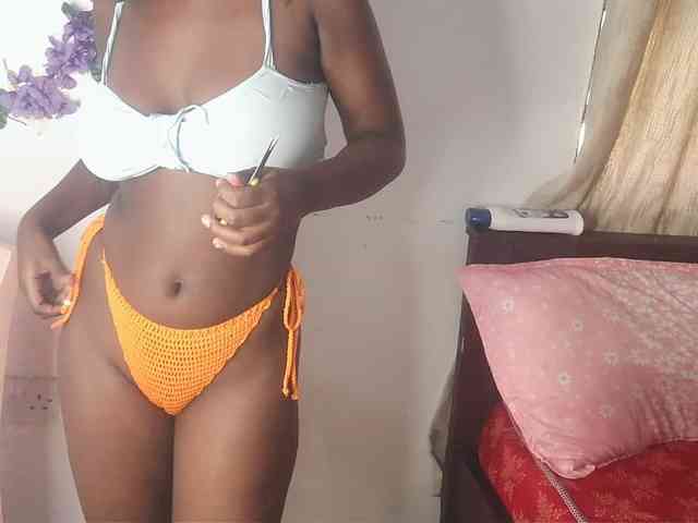 AmaniG webcam