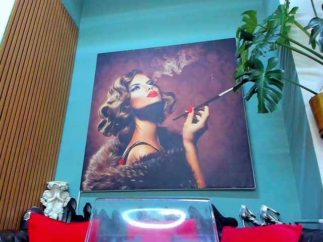 Xrenatablu live cam on BongaCams