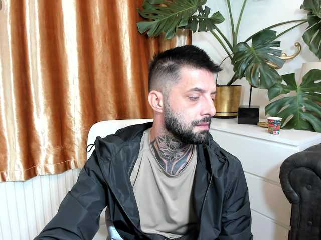 TommyDum — live male cam