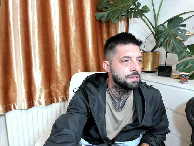 TommyDum — live male cam