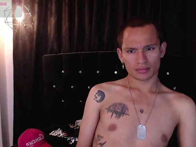 damiandimon Sex Cam Show