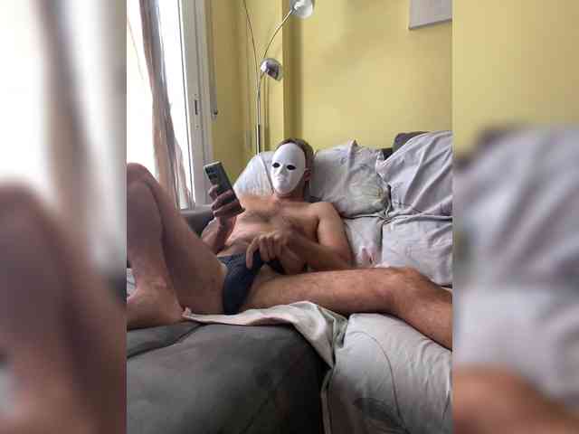 AfanasyiKuzmich Sex Cam Show