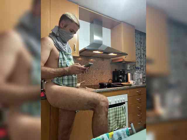 AfanasyiKuzmich Sex Cam Show