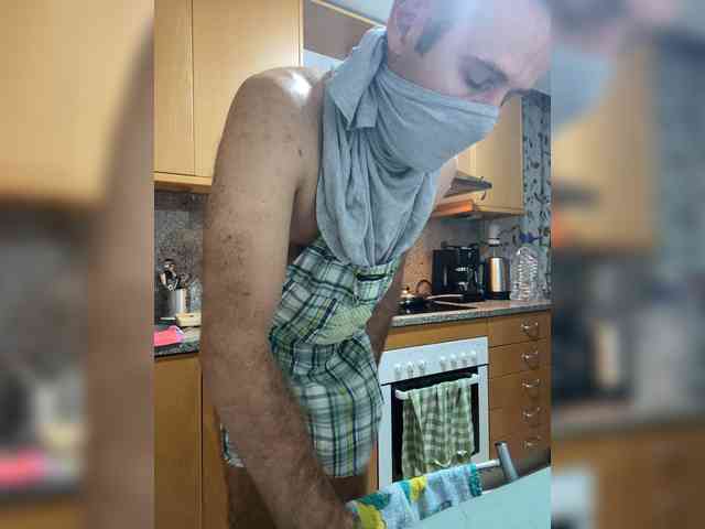 AfanasyiKuzmich Sex Cam Show