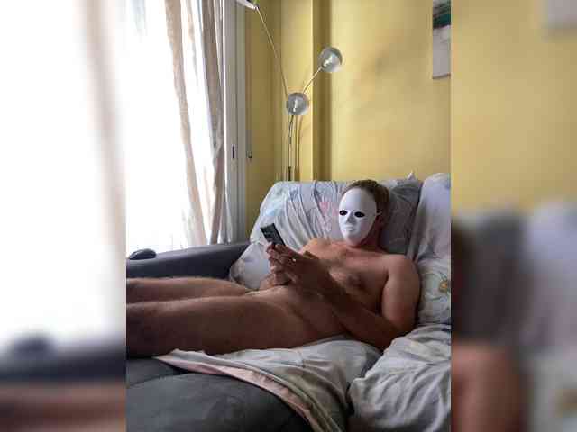 AfanasyiKuzmich Sex Cam Show