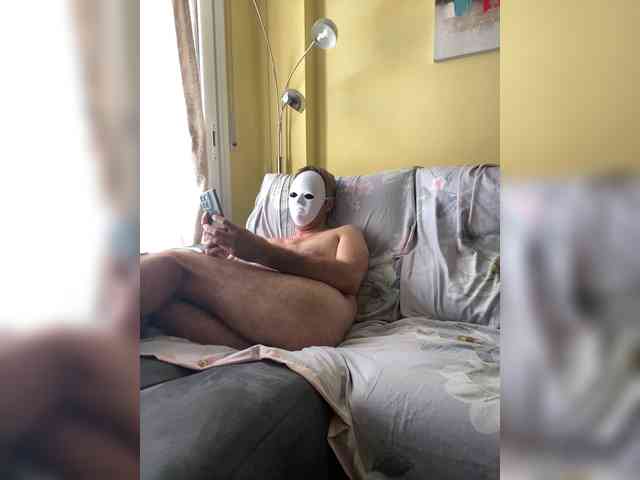 AfanasyiKuzmich Sex Cam Show