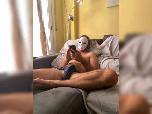 AfanasyiKuzmich Sex Cam Show